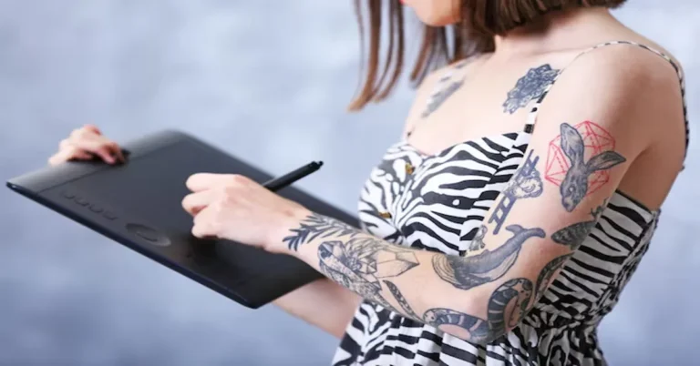 Fine Line Tattoo